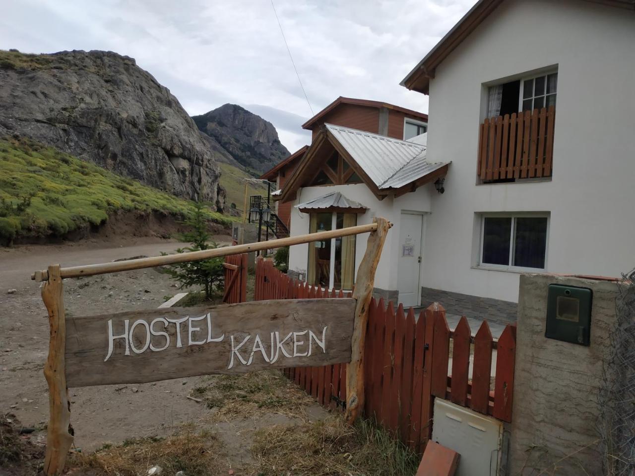 Kaiken - Hostel & Departamentos Эль-Чальтен Экстерьер фото